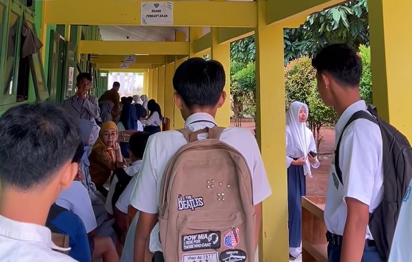 Day 1, Mengintip Serunya Hari Pertama SPMB Online Perdana di SMKN 1 Raman Utara